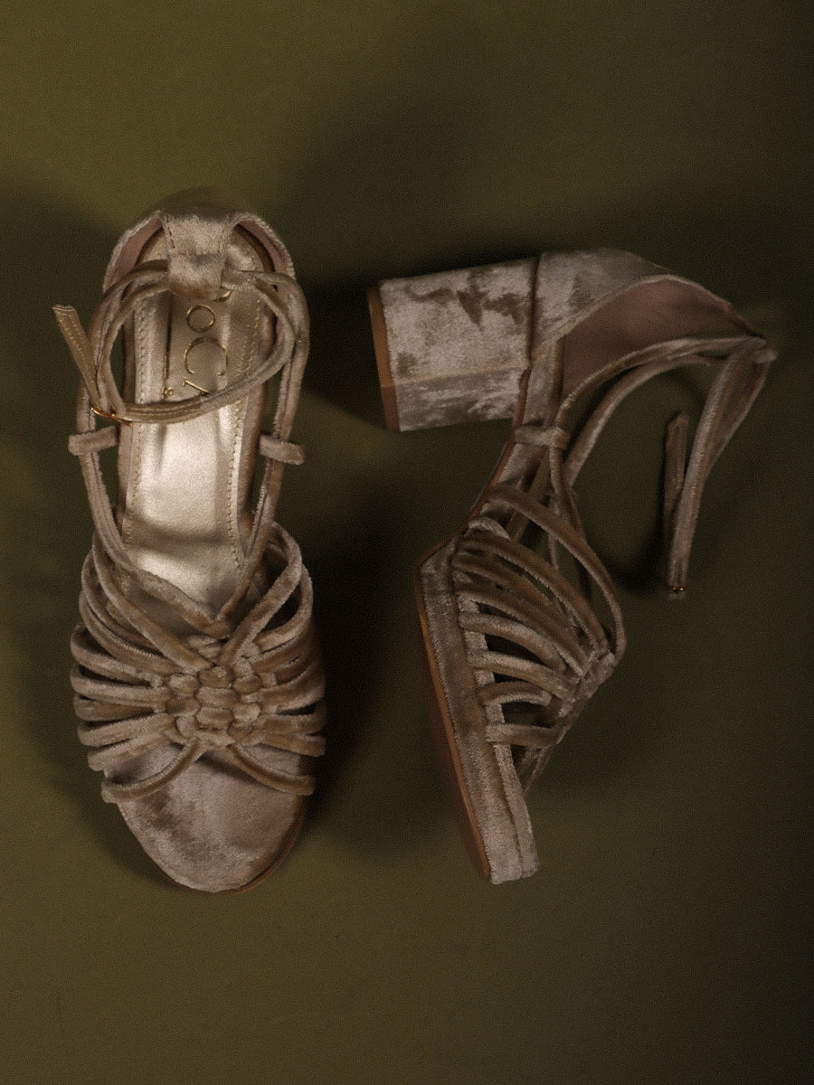 TACÓN CHLOÉ CHAMPAGNE